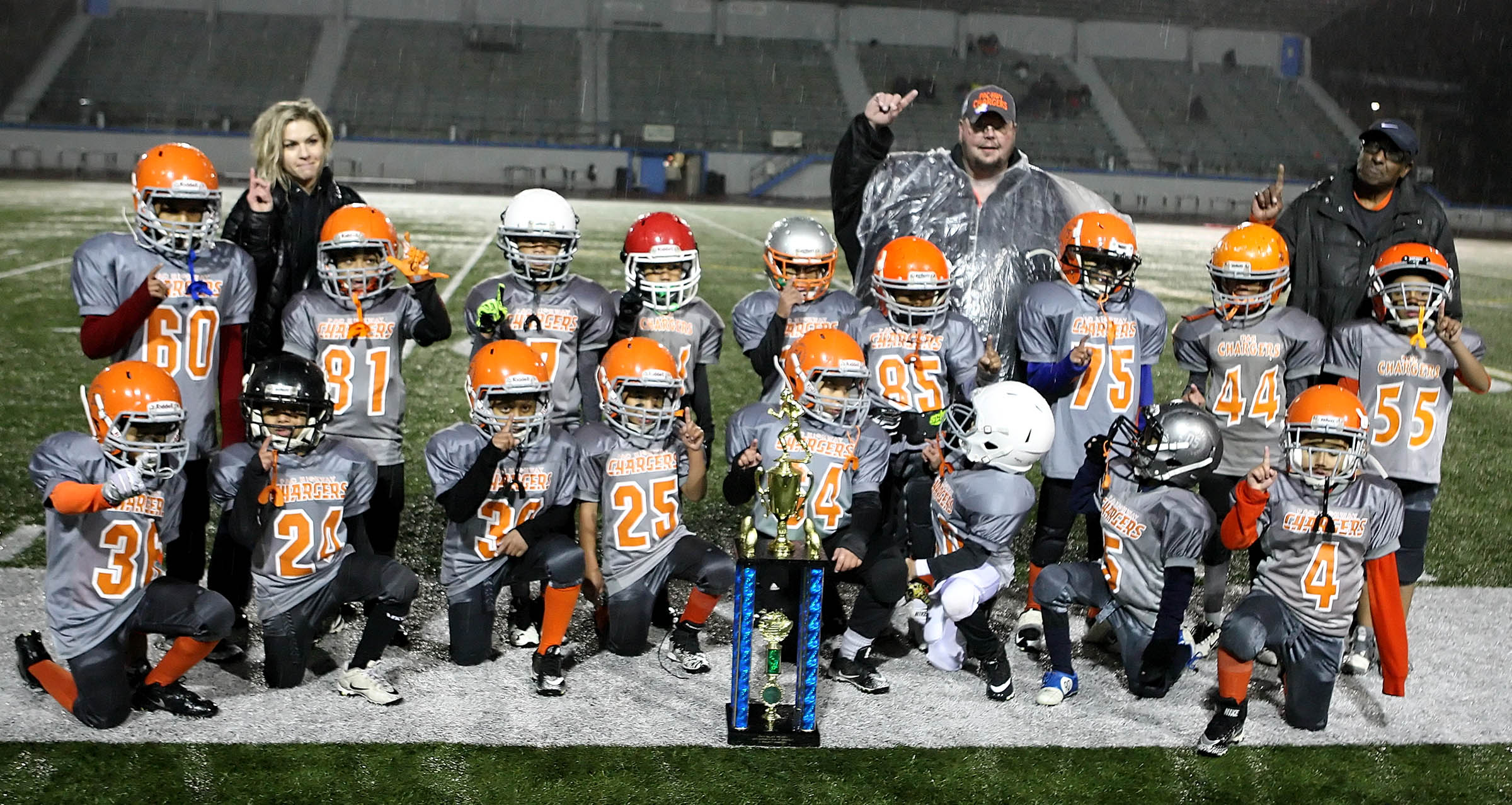 The 7 and under Championship game between the Puget Sound Lancers vs the Pac Hwy Chargers. Final score was Pac Hwy Chargers 19, Puget Sound Lancers 13. Photo by Kurt Howard