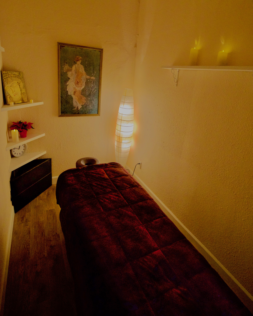 massage room at Inner Alchemy