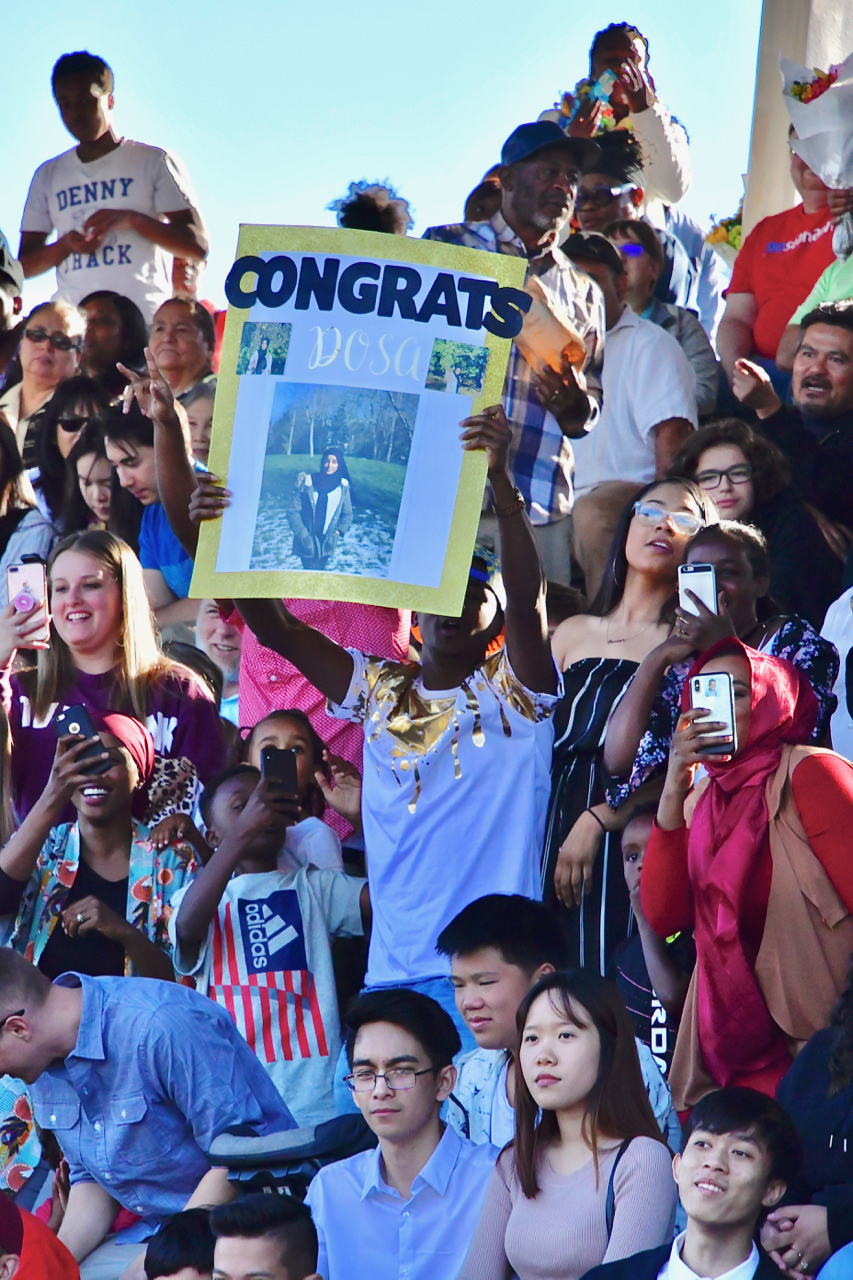 Sealth graduation