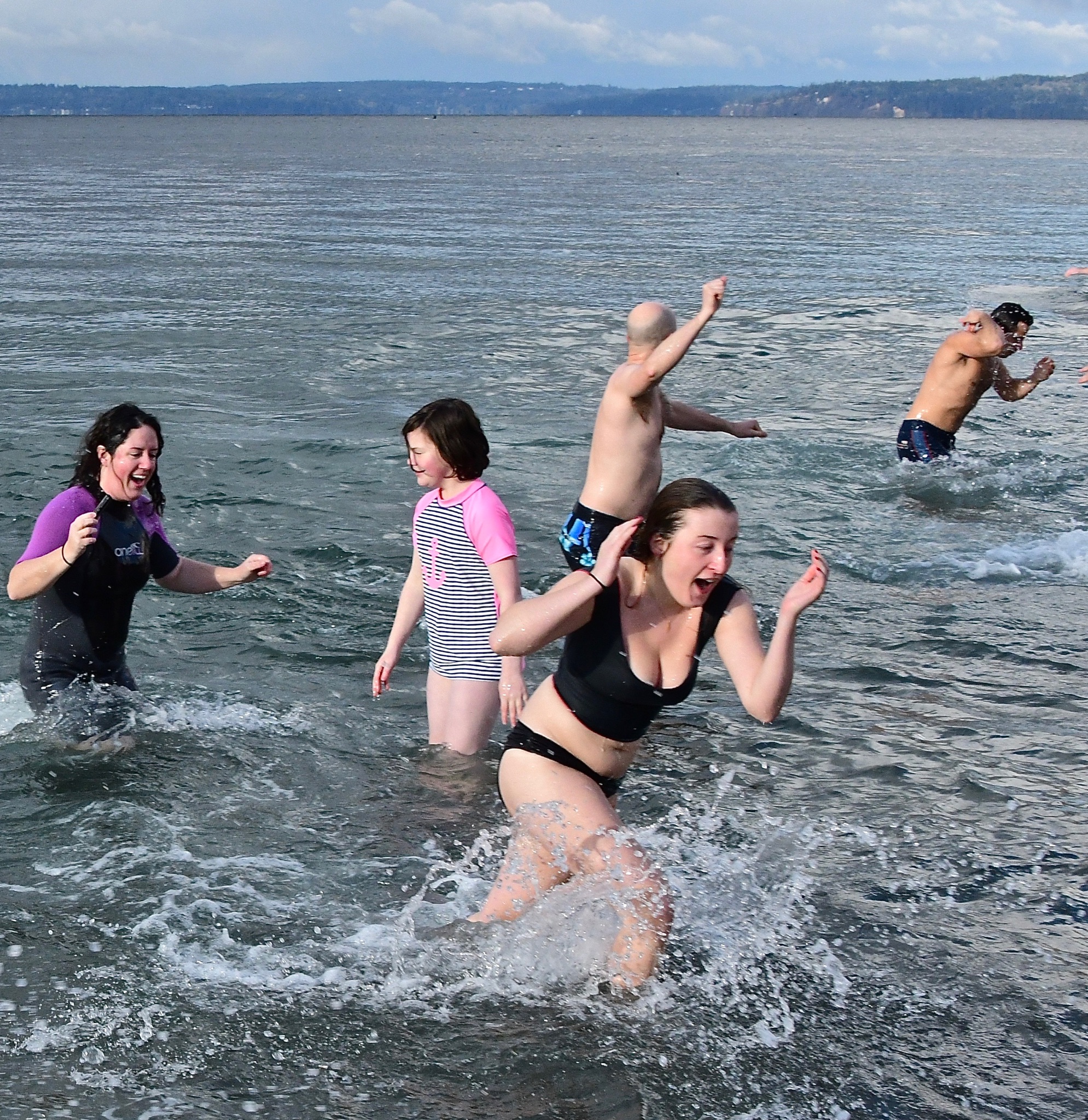 Polar Bear Plunge at Golden Gardens was fast, funny and fun | Westside  Seattle