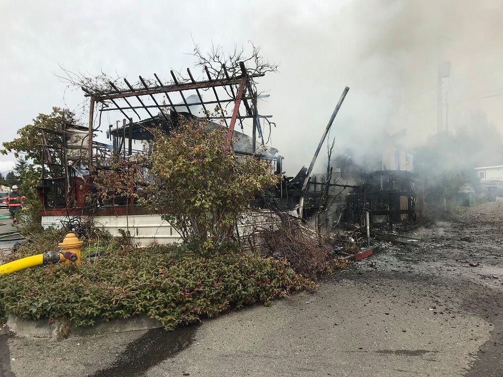 SeaTac Mobile home fire