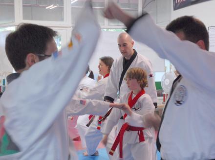 news05.jpg news05.jpg