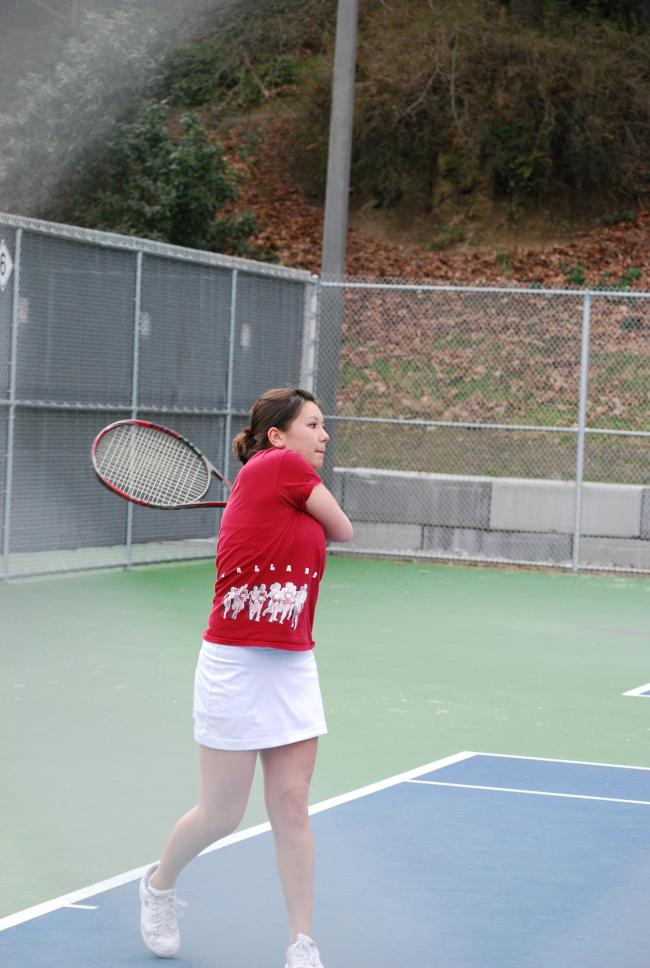 Ballard senior Katie Lee lost her singles match but won in doubles. DSC_0664 A.jpg