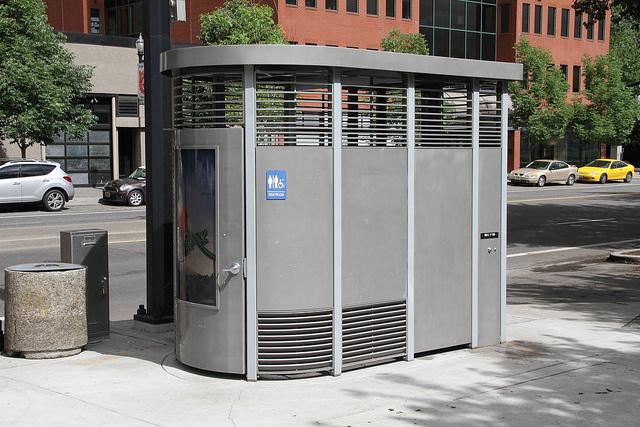 Portland loo